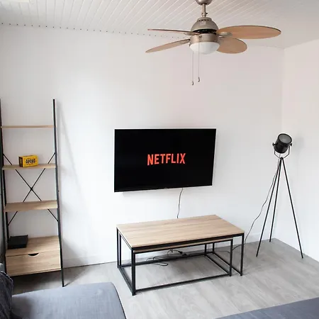 Grand Duplex Avec Billard